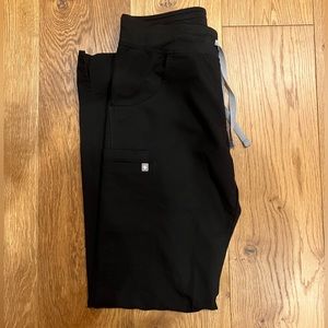 XS Black Figs Scrub Pant